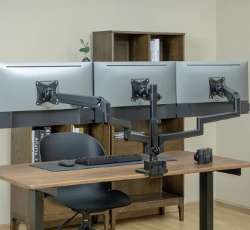 Üçlü Monitör Kolu
